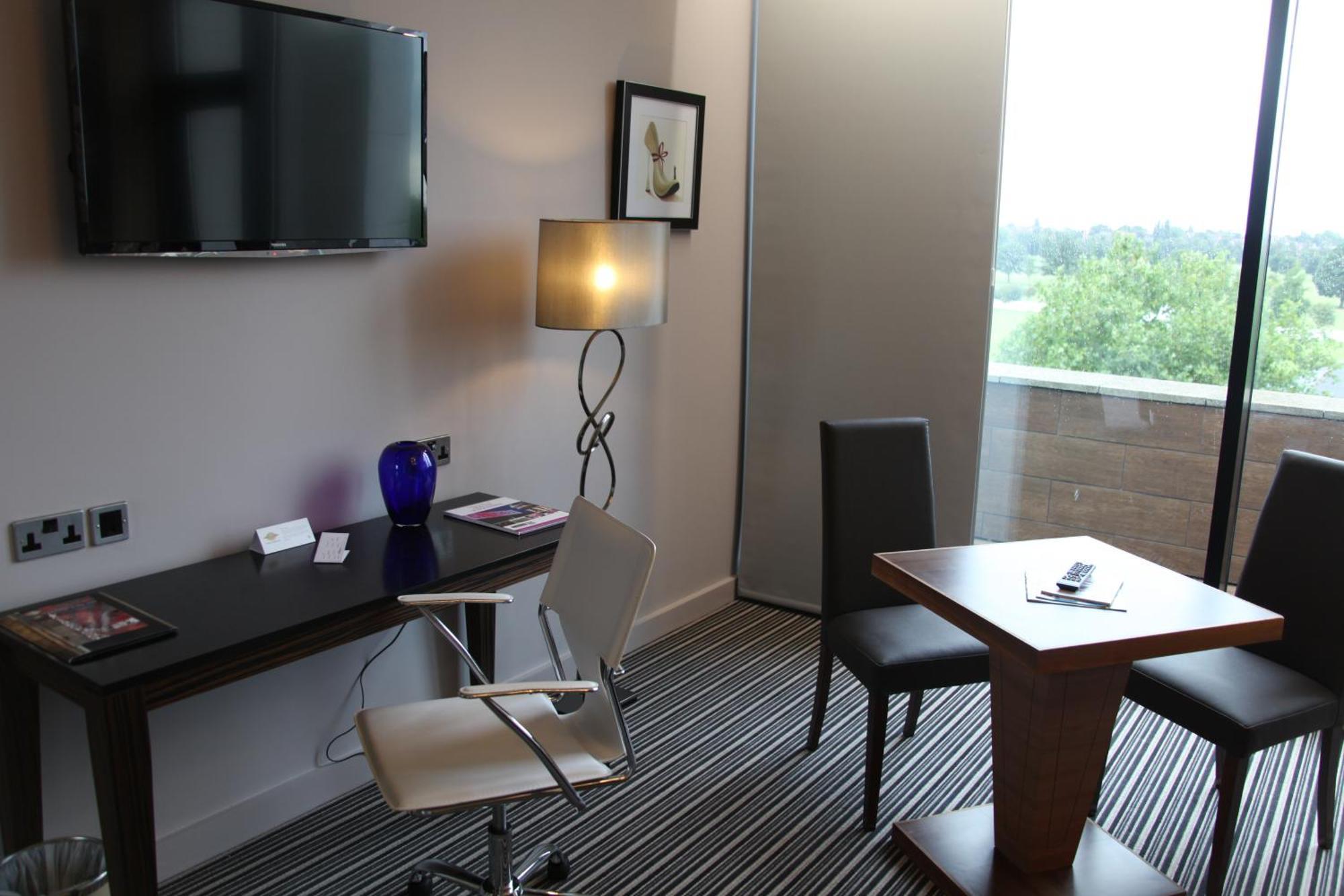Hotel Earl Of 4*